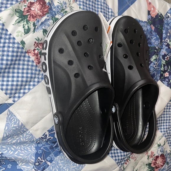 Crocs - Picture 2 of 5